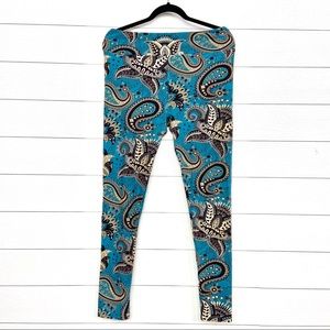 LuLaRoe Tall and Curvy Leggings